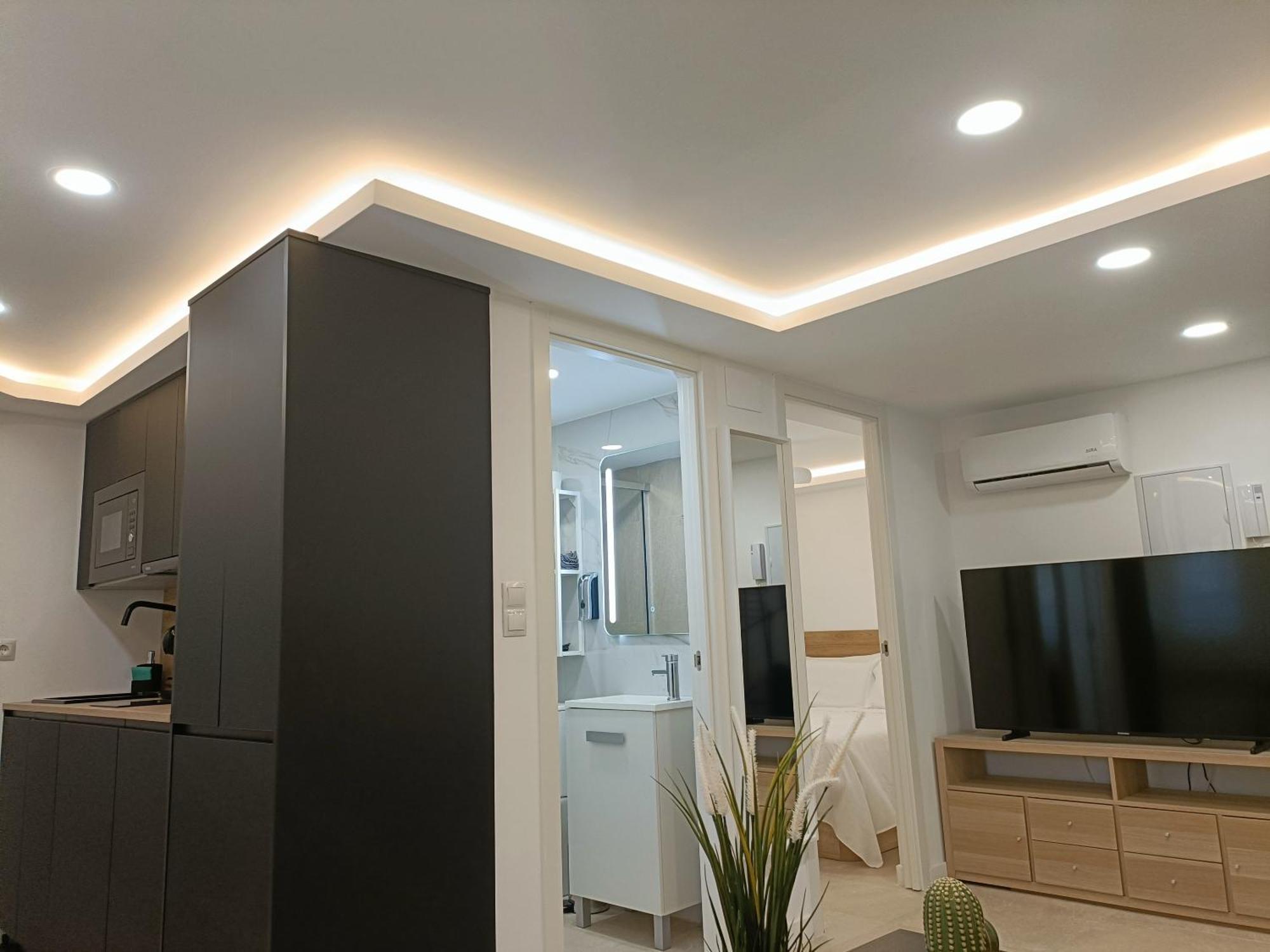 Oillan11 - Apartamento 5 マラガ エクステリア 写真